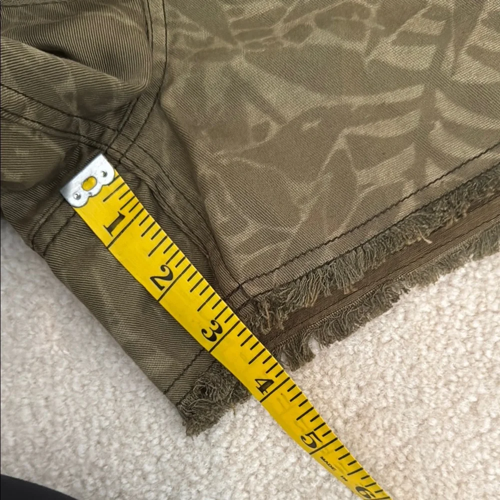 Sanctuary Green Cargo Shorts with Drawstring Waist